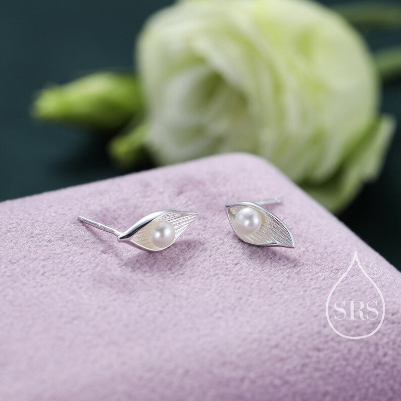 Calla Lily Flower Blossom Earrings with Fresh Water Pearls and Necklace Set, Nature Inspired, Gift Set with one Gift box pack