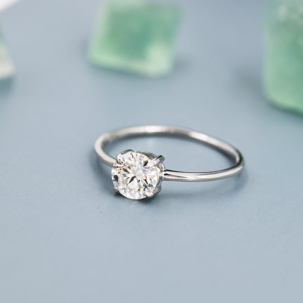 0.8 Carat Moissanite Diamond Classic Single Stone Engagement Ring in Sterling Silver, Genuine Moissanite Diamond, US 5-8