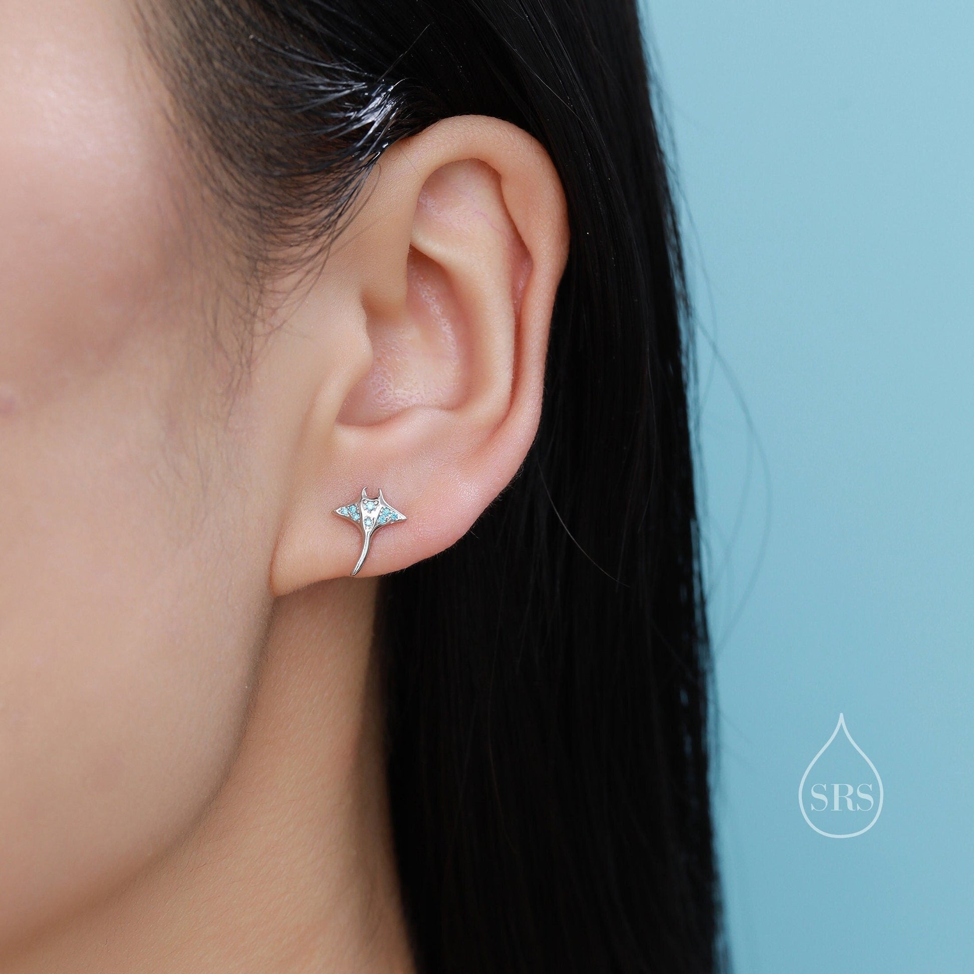 Manta Ray Fish Stud Earrings in Sterling Silver, Aquamarine Blue Manta Ray CZ Earrings in Sterling Silver, Stingray Fish Earring