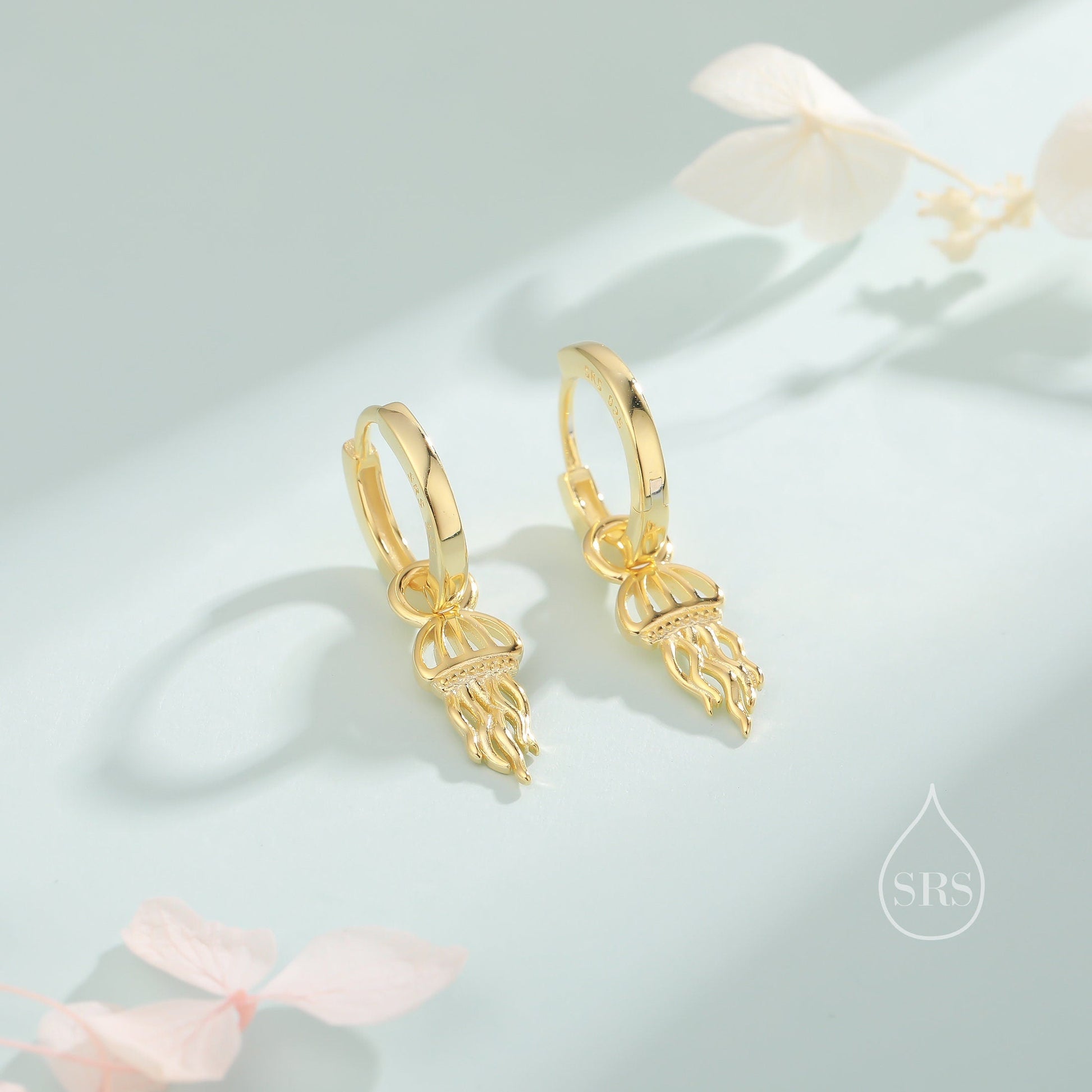 Sterling Silver Jellyfish Dangle Huggie Hoops, Detachable Jellyfish Hoop Earrings, Dainty Dangle Earrings, Fish Earrings, Ocean Animal