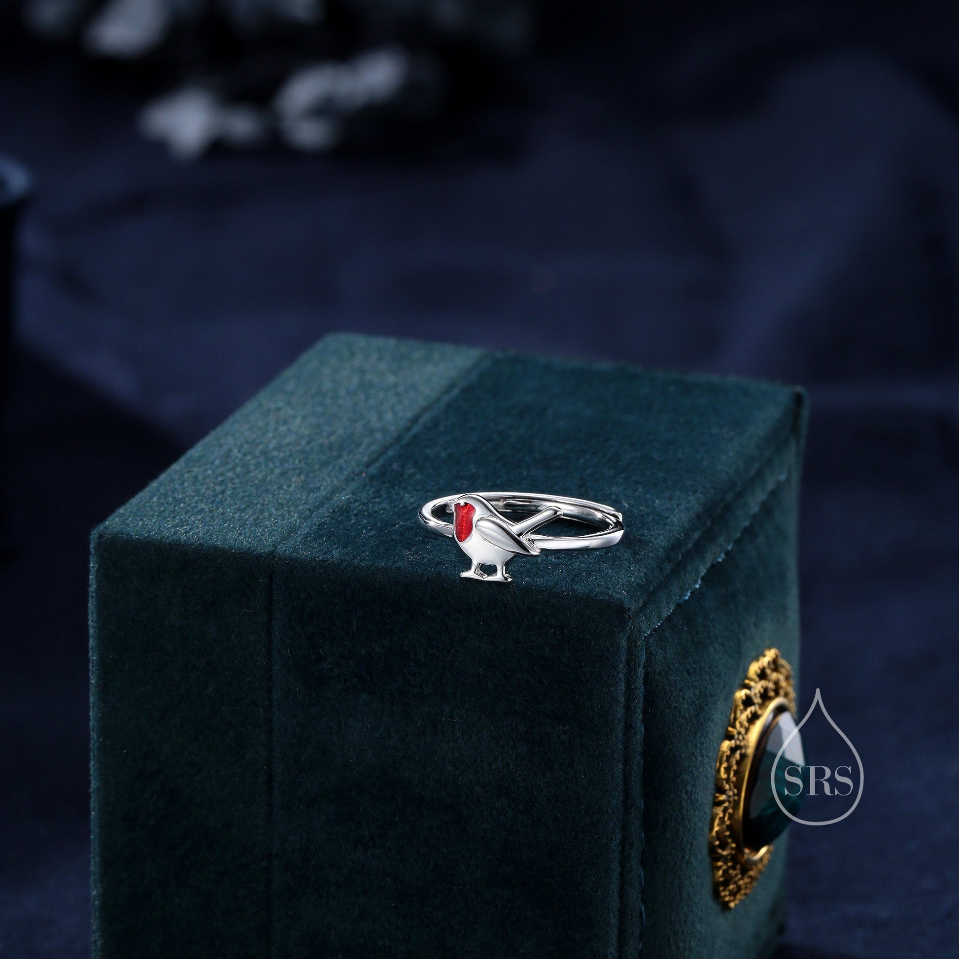 Sterling Silver Robin Bird Ring, Adjustable Size, Cute Robin Jewellery, Dainty and Delicate, Robin Ring